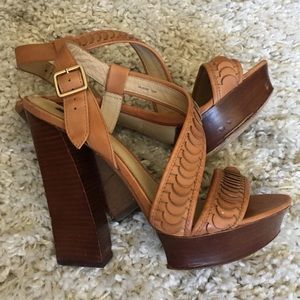 Rachel Zoe Wooden Heel Platform Tan Sandals 10